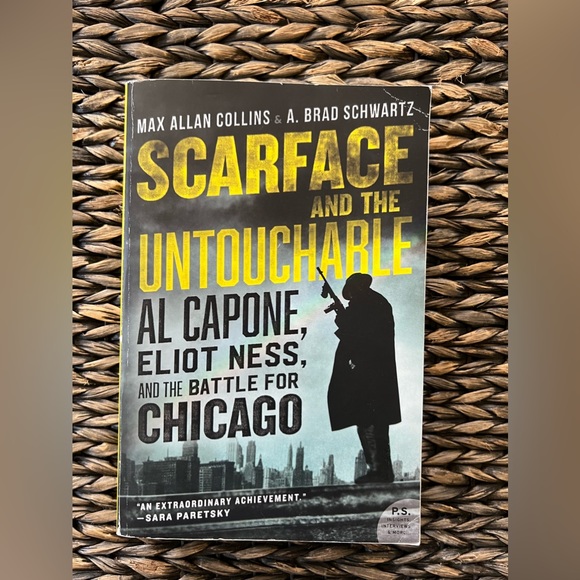 2 Book Bundle - Picture 7 of 11